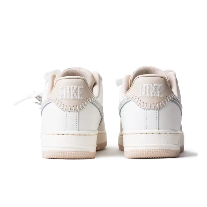 حذاء نايك اير فورس 1 لو للنساء - مراجعة Nike Shoes Air Force 1 وسعره